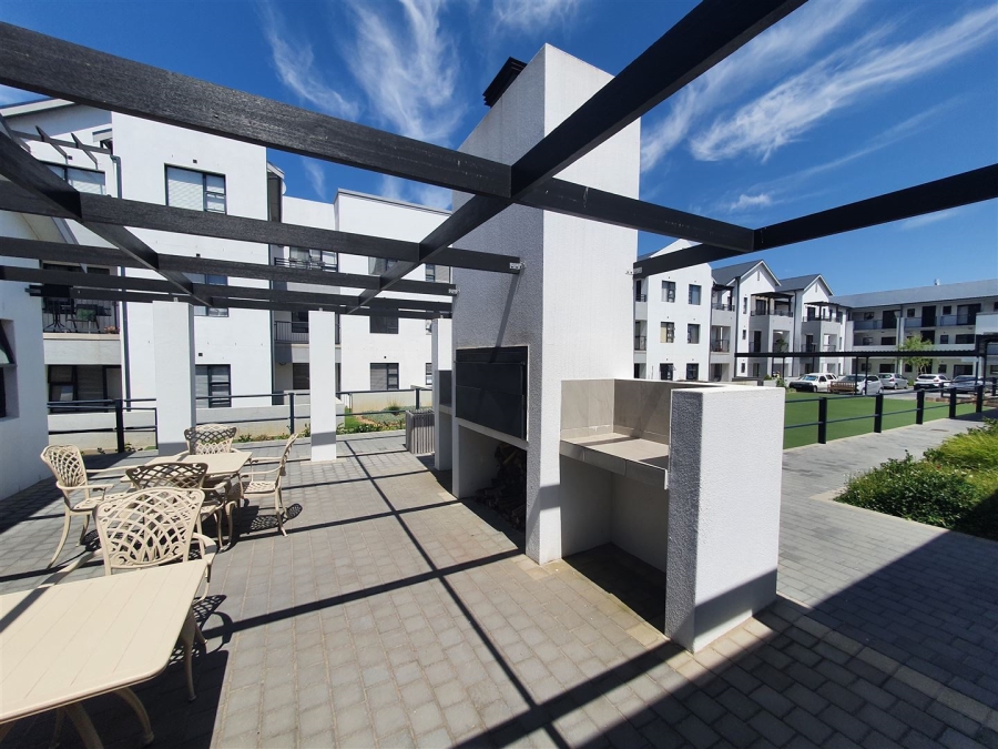 2 Bedroom Property for Sale in Buh Rein Estate Western Cape